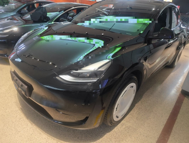 Tesla Model Y 2022 Tesla Model Y 2022 car image
