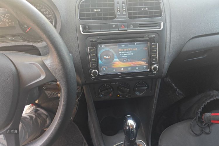 Volkswagen Polo 2018 #15 Volkswagen Polo 2018 car image #15