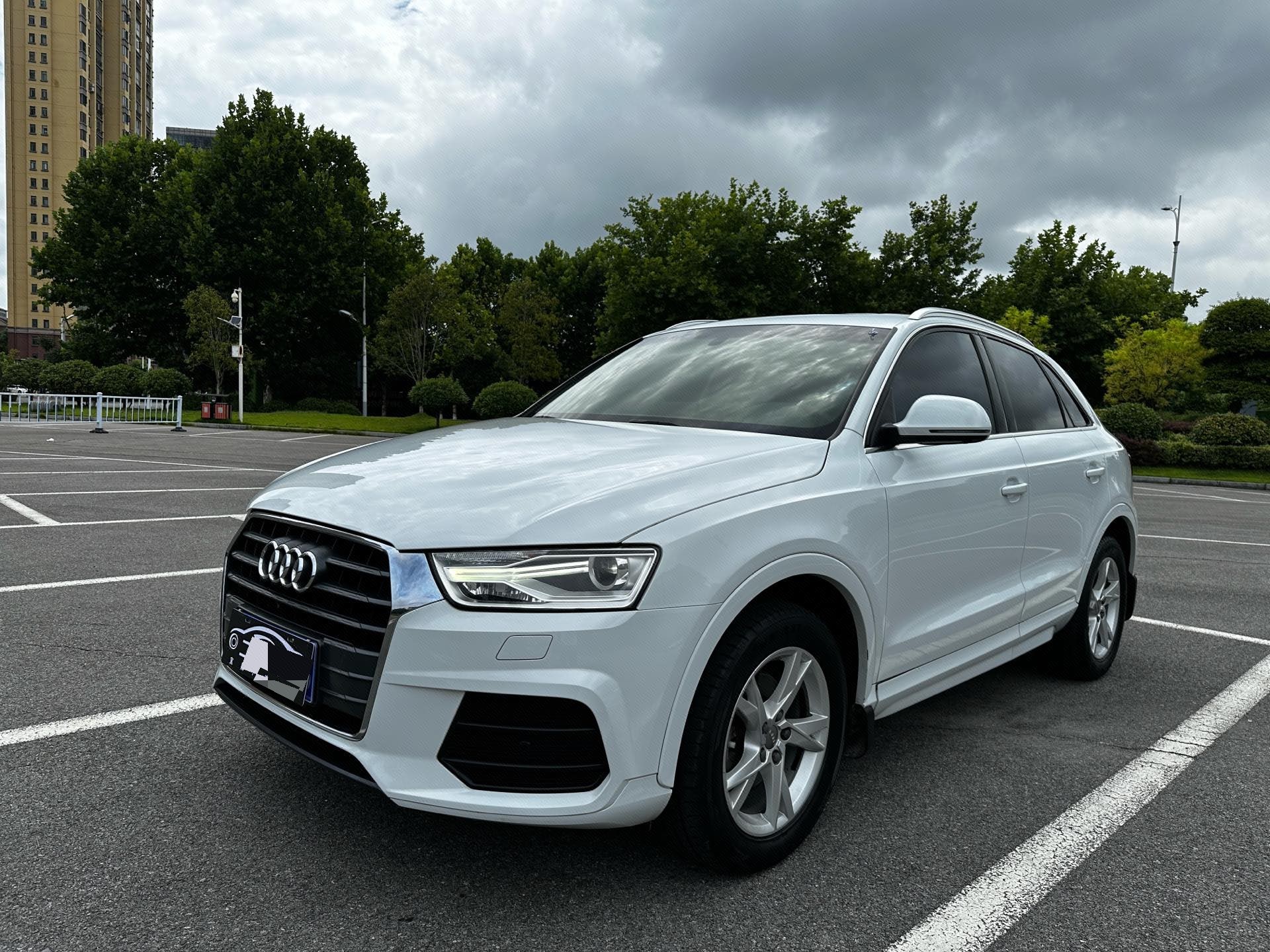 2017 2017 car image