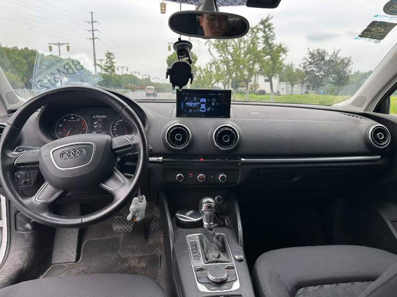 Audi A3 2016 car image #6