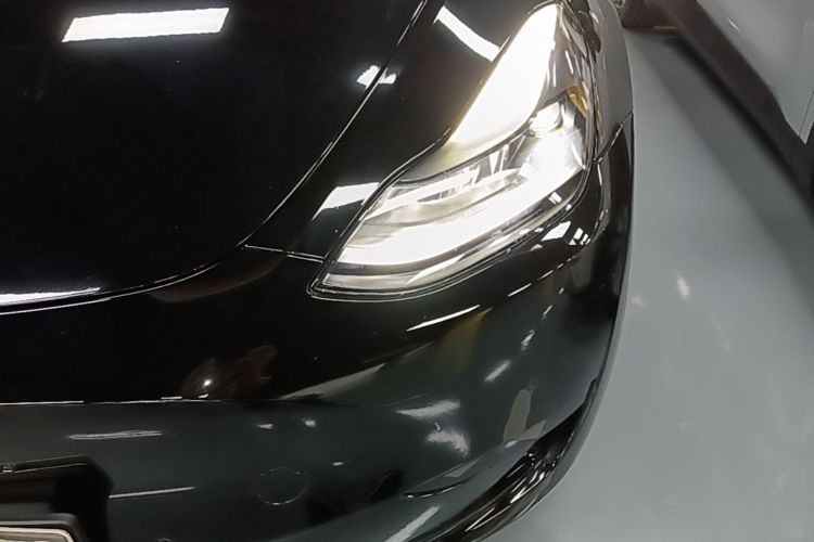 Tesla Model Y 2022 car image #23