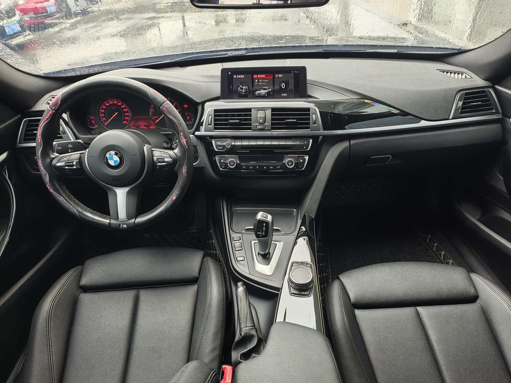 BMW 3 Series GT 2022 #7 BMW 3 Series GT 2022 صورة سيارة #7