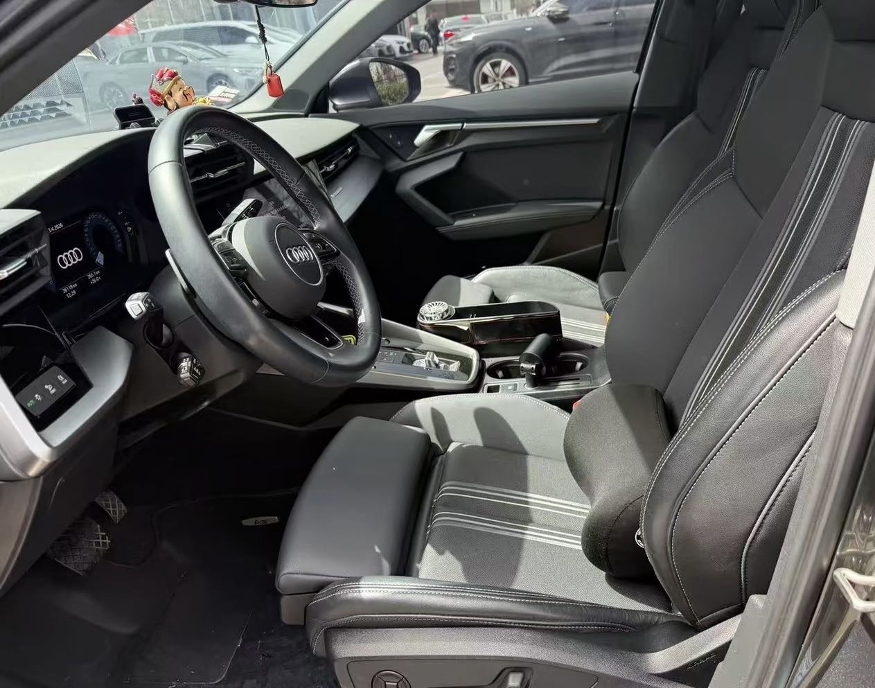 2024 immagine di auto #4
