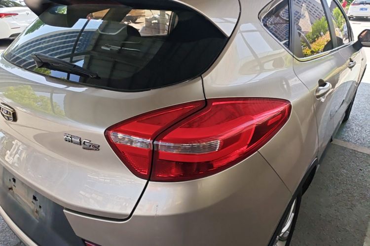GEELY Emgrand GS 2016 car image #8