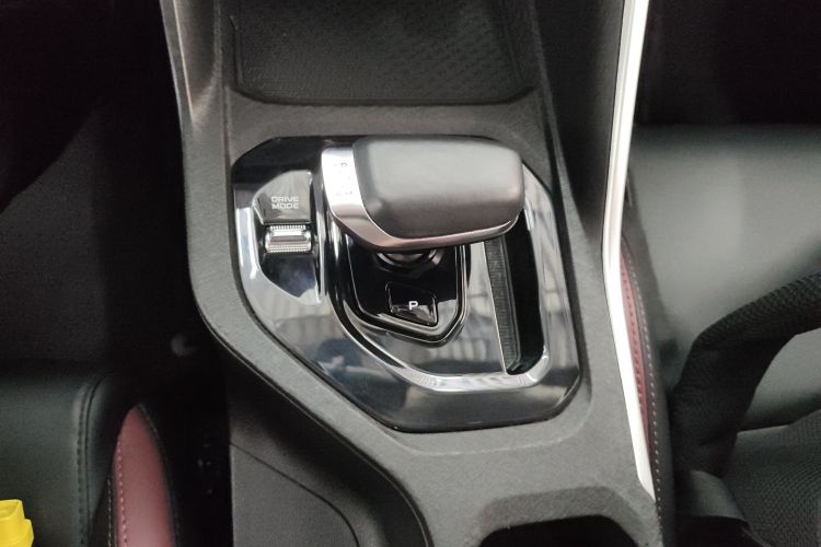 GEELY Coolray 2021 #18 GEELY Coolray 2021 car image #18