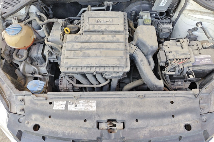 Volkswagen Santana 2016 car image #22