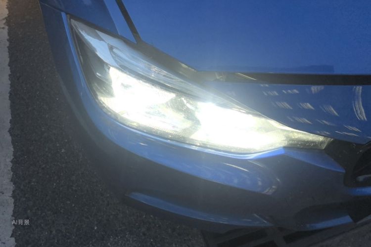 BMW 3 Series 2017 #8 BMW 3 Series 2017 car image #8