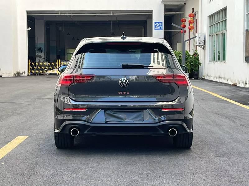 Volkswagen GolfGTI 2021 car image #9