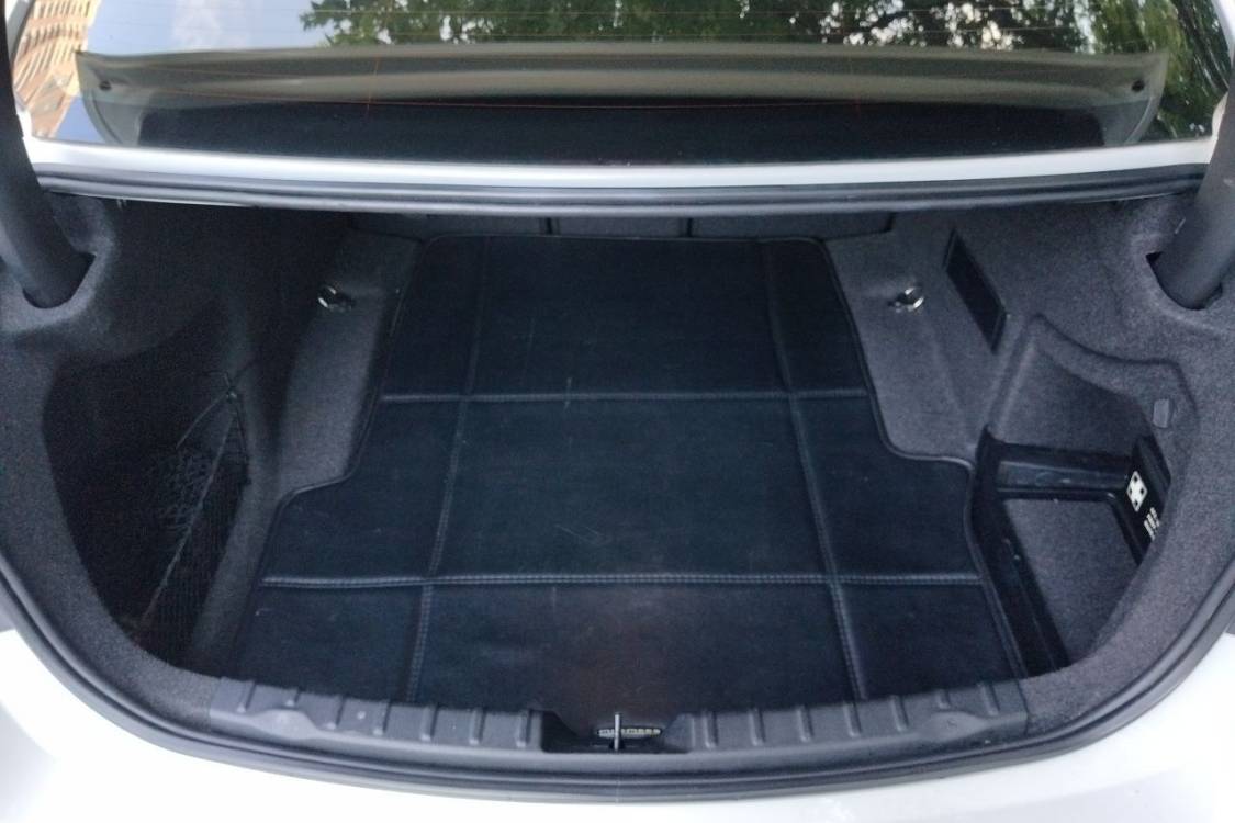 BMW 3 Series 2013 #8 BMW 3 Series 2013 car image #8