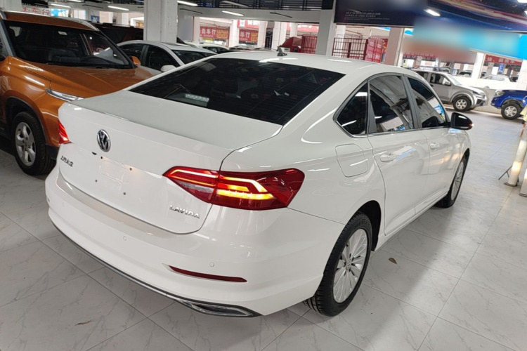 Volkswagen Lavida 2019 #7 Volkswagen Lavida 2019 car image #7