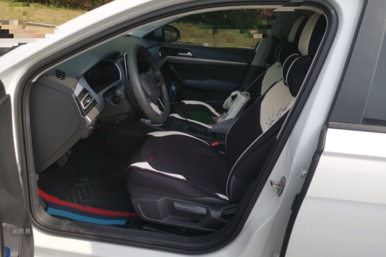 2023 car image #17