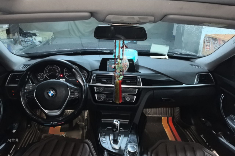 BMW 3 Series GT 2018 imagem de carro #11