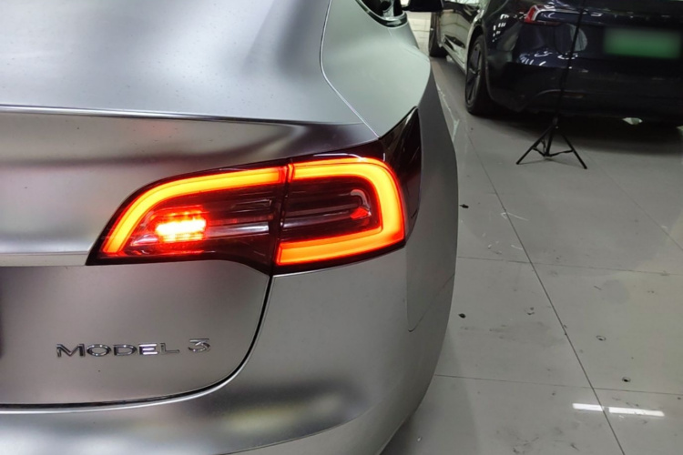 Tesla Model 3 2022 #8 Tesla Model 3 2022 immagine di auto #8