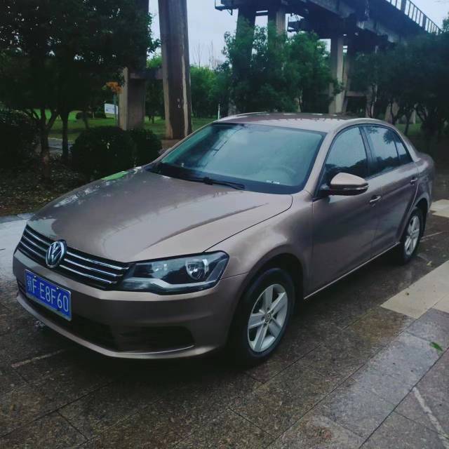 Volkswagen Bora 2015 car image 