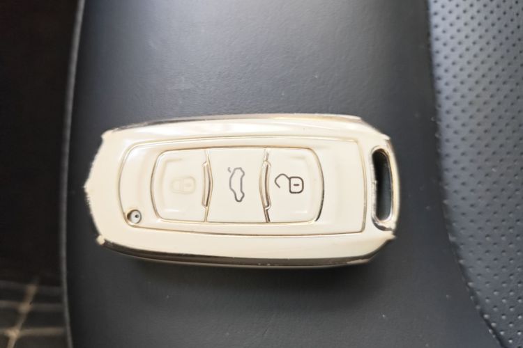 GEELY Emgrand GL 2017 car image #9