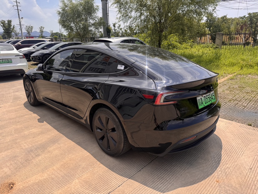 Tesla Model 3 2025 #8 Tesla Model 3 2025 car image #8