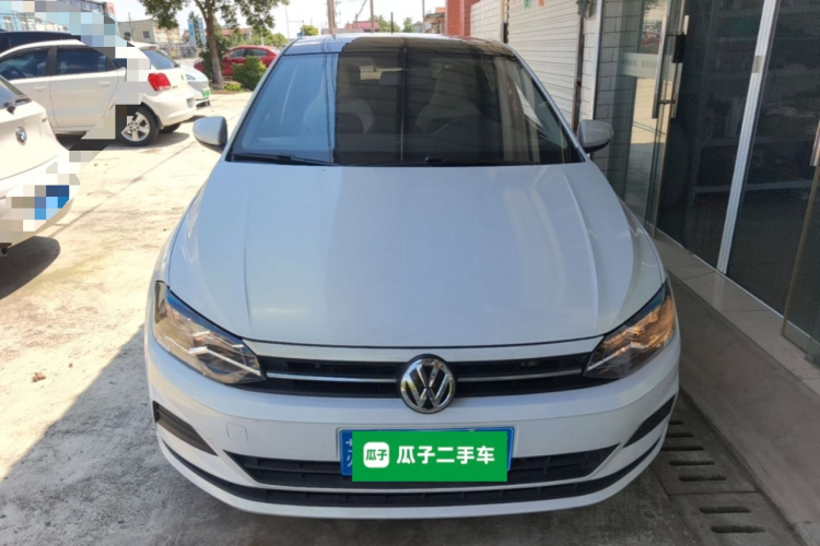 Volkswagen Polo 2020 car image #3