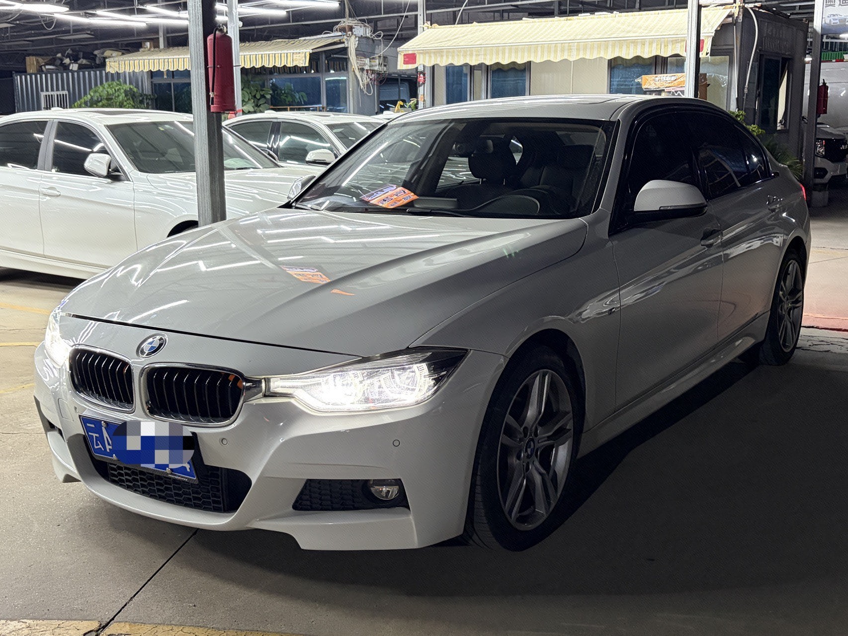 BMW 3 Series 2018 BMW 3 Series 2018 imagen de coche