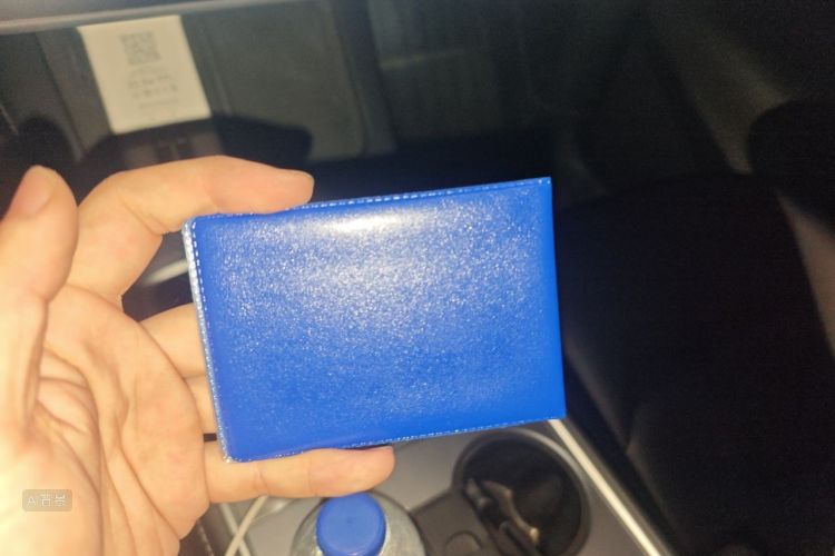 Tesla Model Y 2021 car image #10