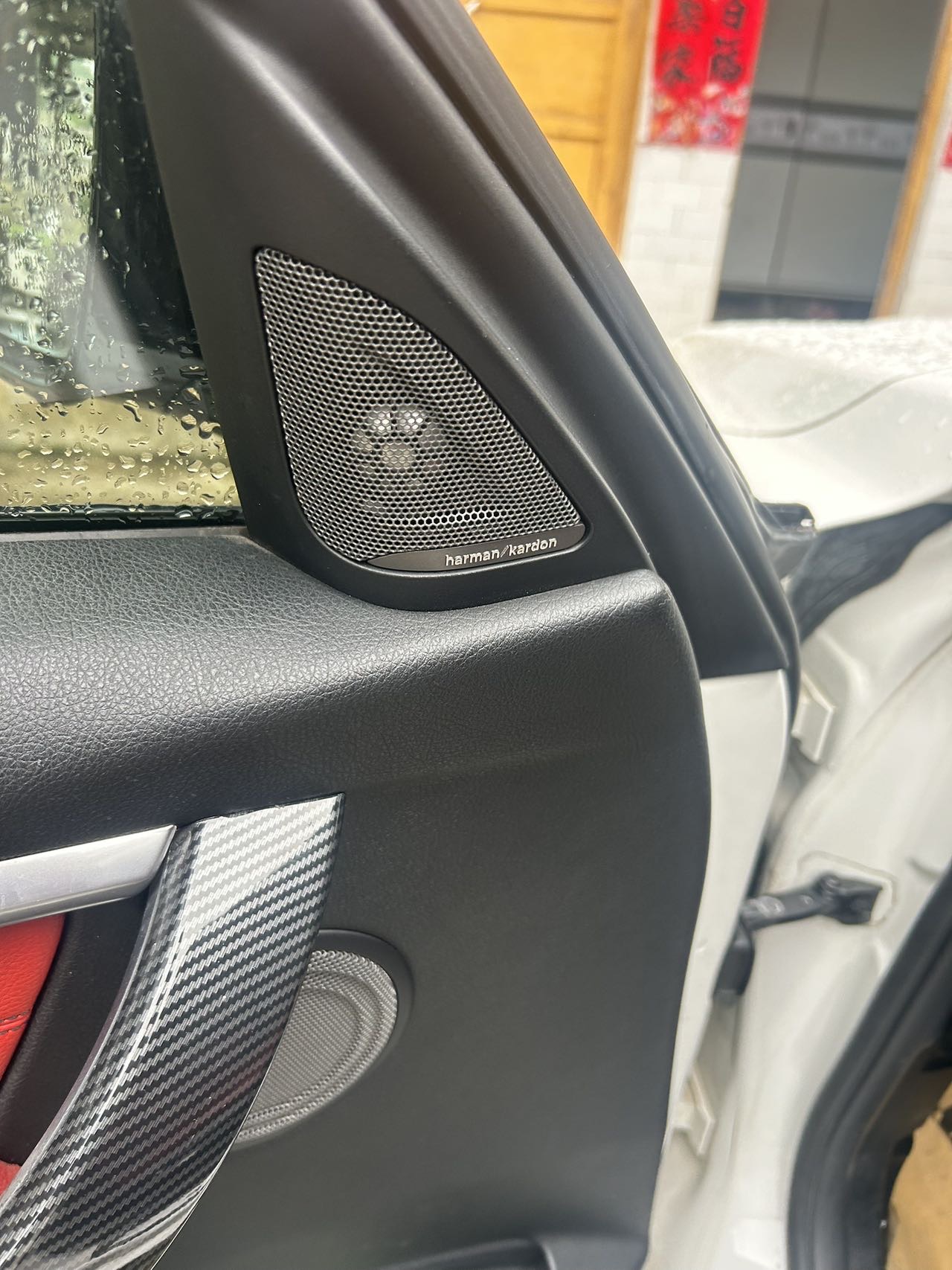 BMW 3 Series 2019 car image #3