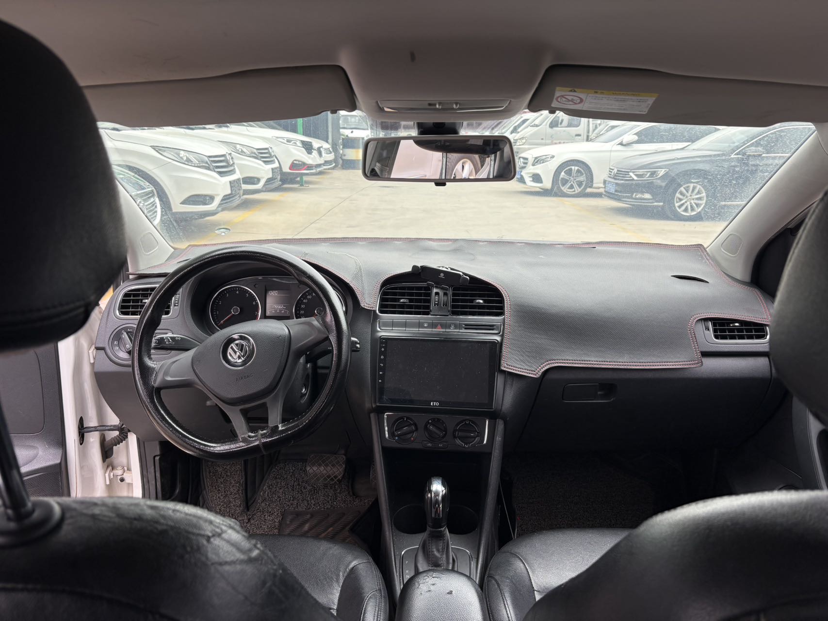 Volkswagen Polo 2015 صورة سيارة #5