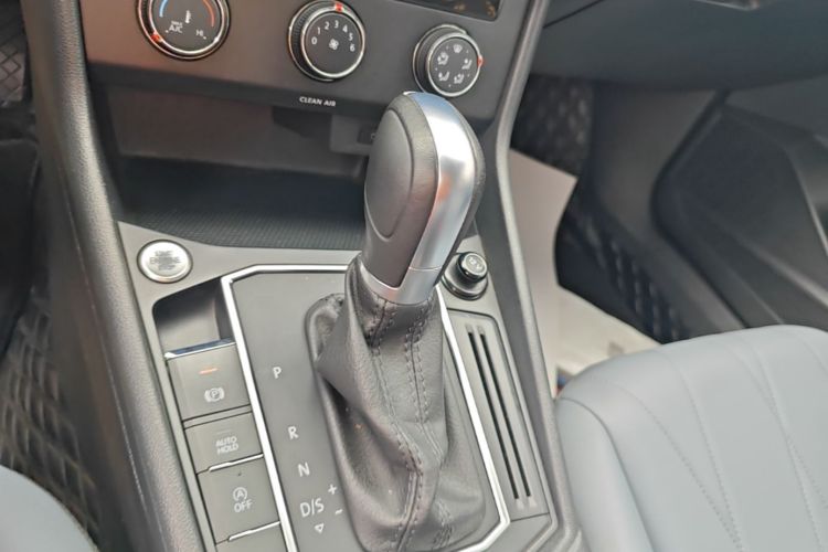 Volkswagen Lavida 2023 car image #18