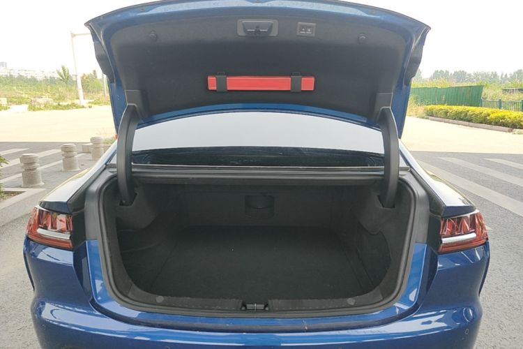 BYD Han 2021 car image #19