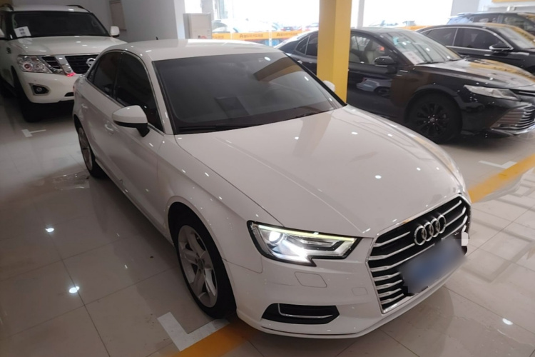 Audi A3 2019 #4 Audi A3 2019 صورة سيارة #4