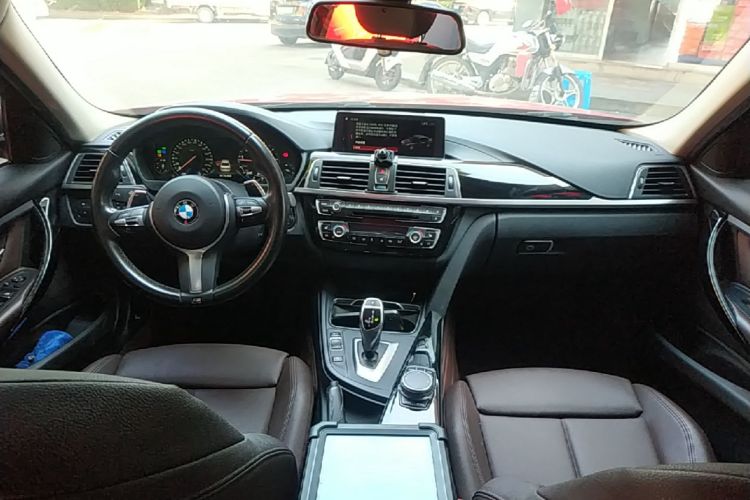 BMW 3 Series 2018 #11 BMW 3 Series 2018 car image #11