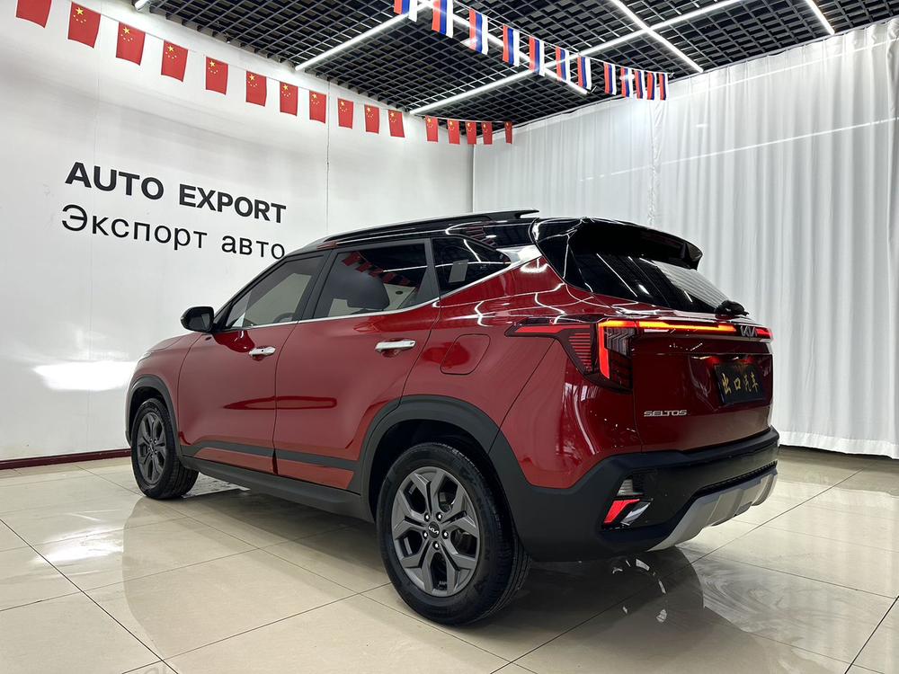 Kia Seltos 2023 #4 Kia Seltos 2023 صورة سيارة #4