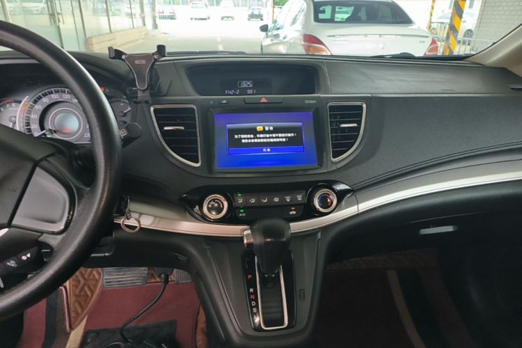 Honda CR-V 2017 #13 Honda CR-V 2017 car image #13