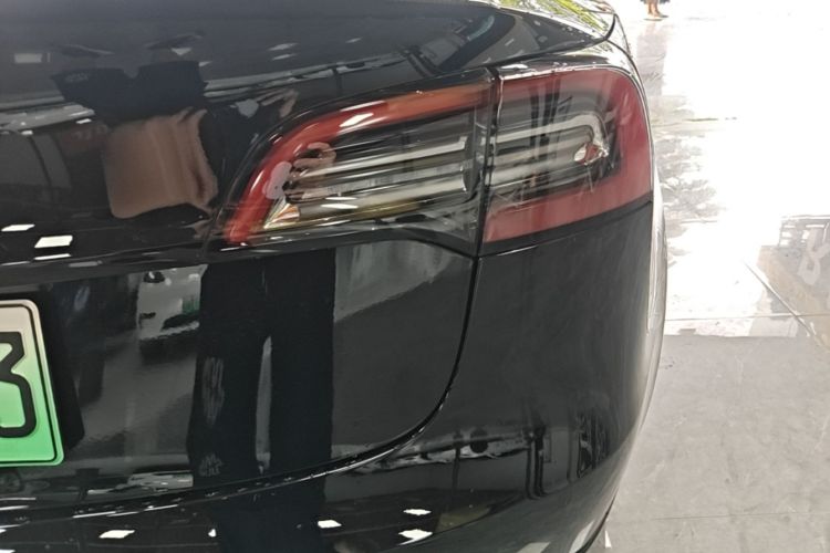 Tesla Model 3 2022 car image #8