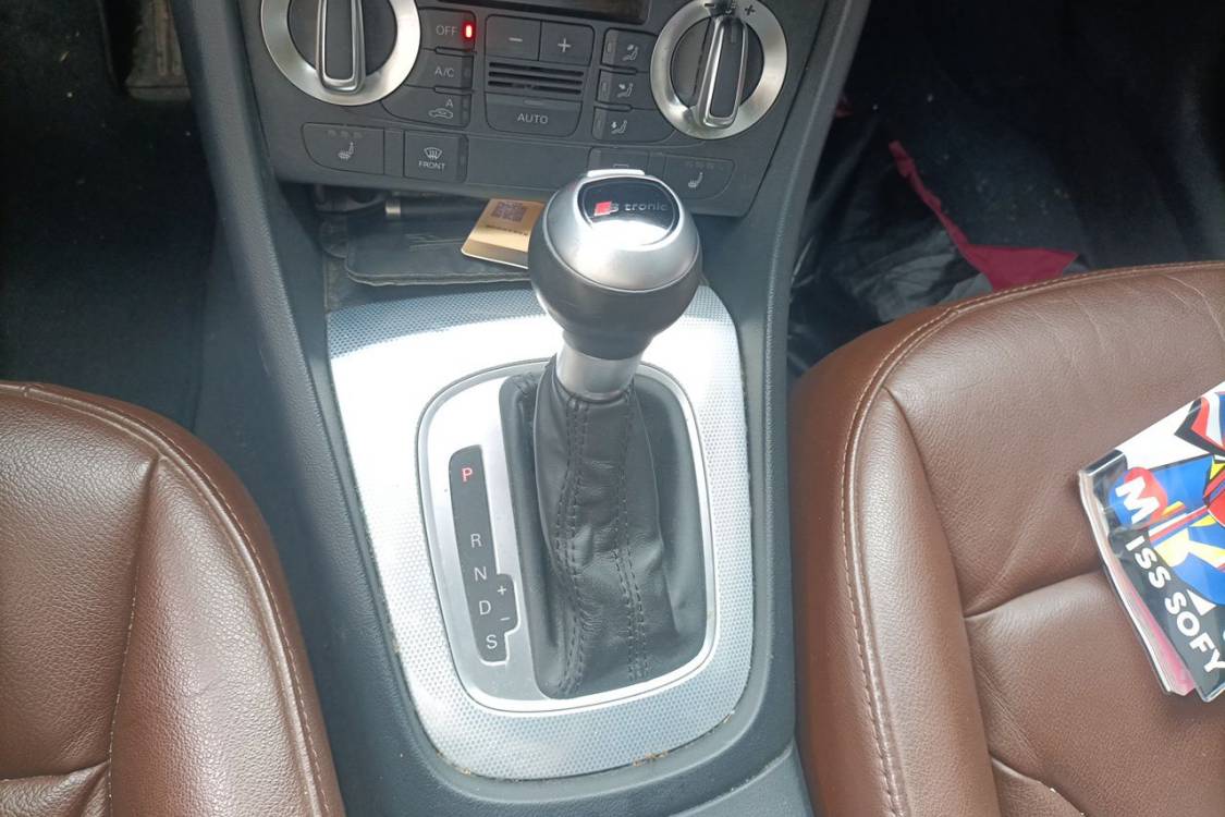 Audi Q3 2015 #27 Audi Q3 2015 car image #27