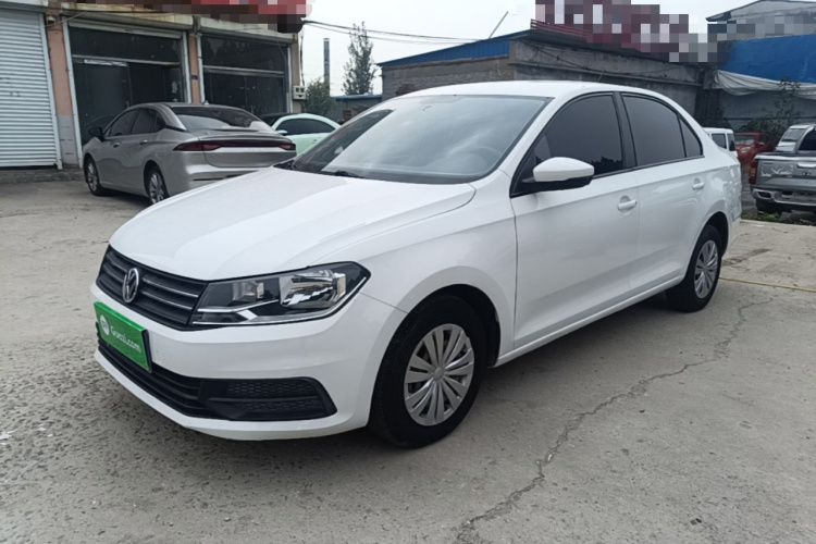 Volkswagen Santana 2022 car image #2