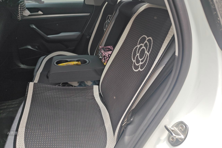 Volkswagen Lavida 2023 car image #19