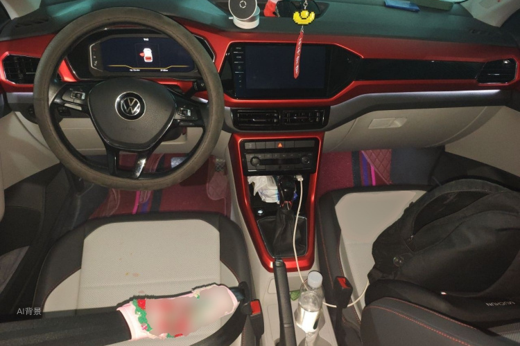 Volkswagen T-Cross 2021 car image #11