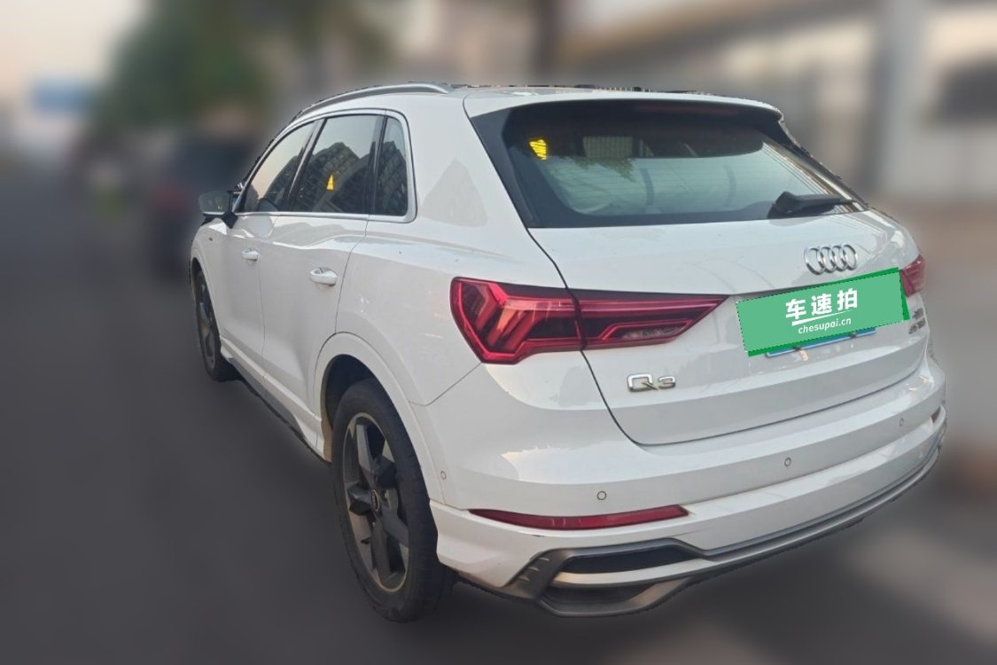 Audi Q3 2021 #3 Audi Q3 2021 صورة سيارة #3