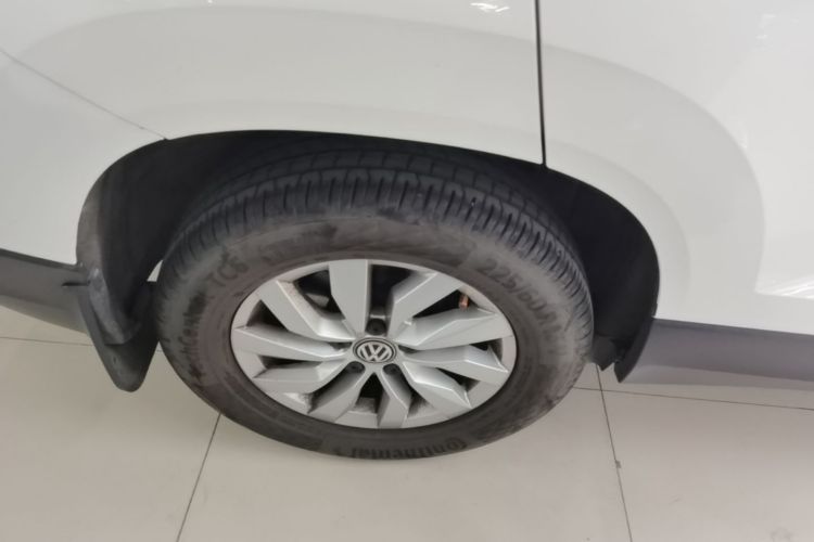 Volkswagen Tharu 2019 car image #10