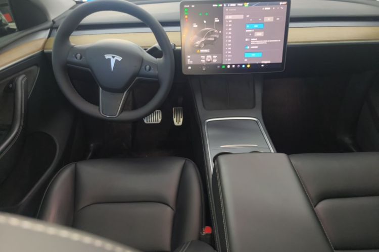 Tesla Model Y 2023 #10 Tesla Model Y 2023 car image #10