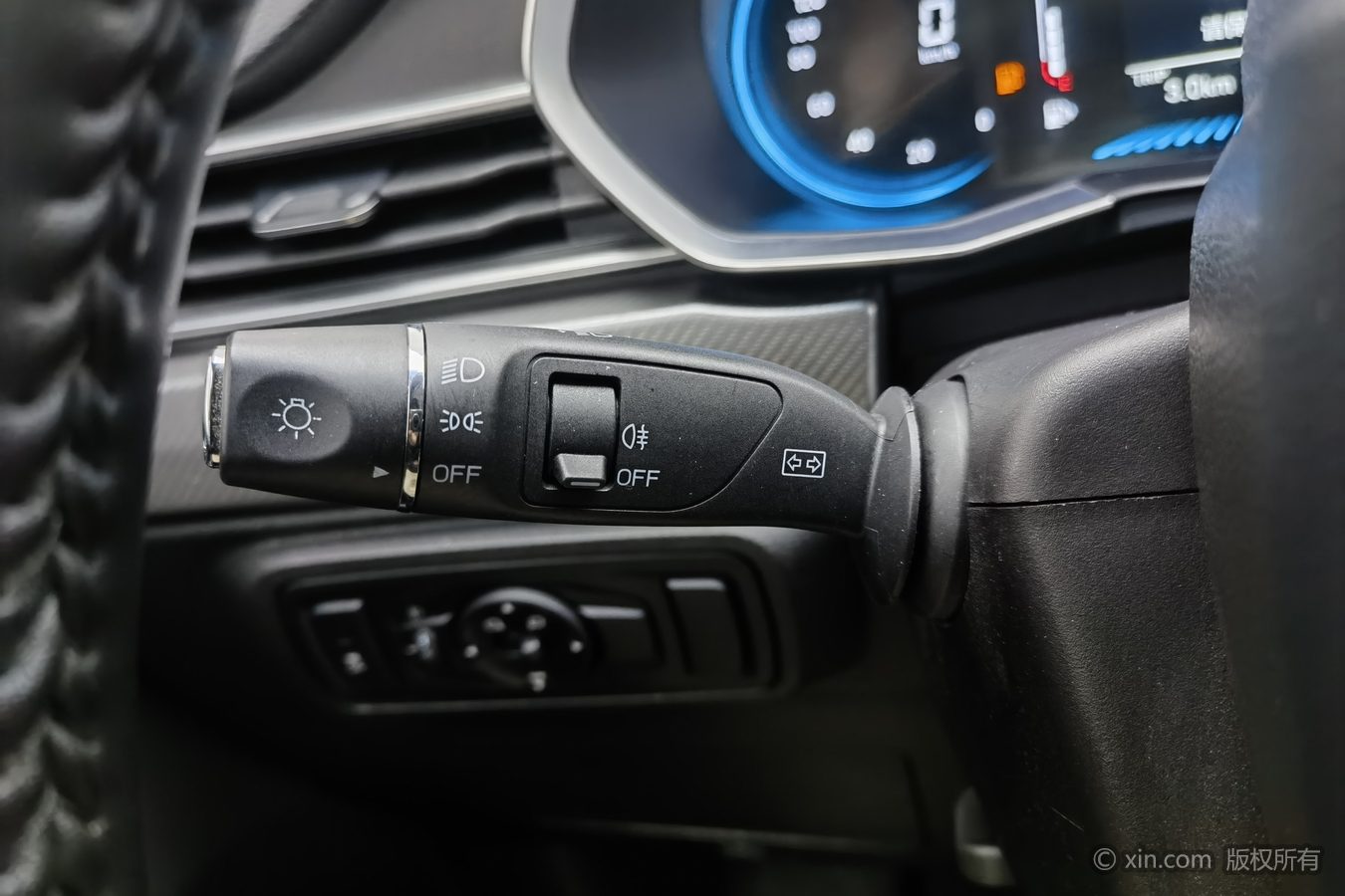 Soueast DX8 S 2023 car image #22