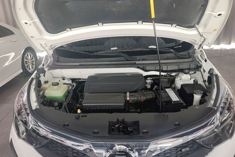 BYD Yuan 2017 #20 BYD Yuan 2017 car image #20