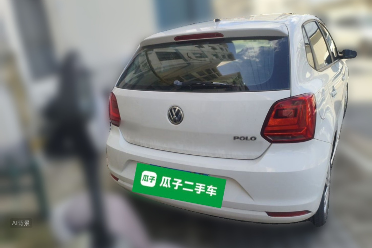 Volkswagen Polo 2015 car image #6