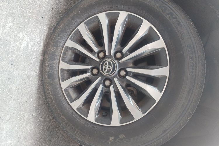 Toyota Corolla 2019 imagen de coche #9