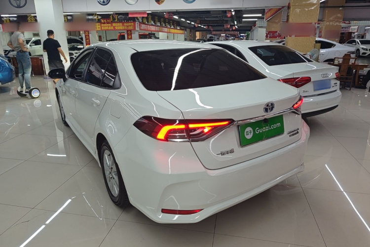 Toyota Corolla 2023 car image #5