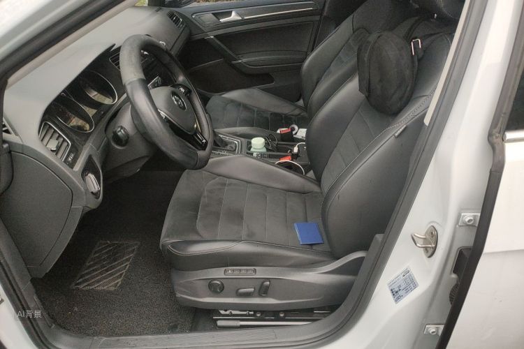 Volkswagen Golf 2019 #17 Volkswagen Golf 2019 car image #17
