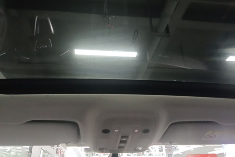 Audi Q3 2021 #18 Audi Q3 2021 изображение автомобиля #18