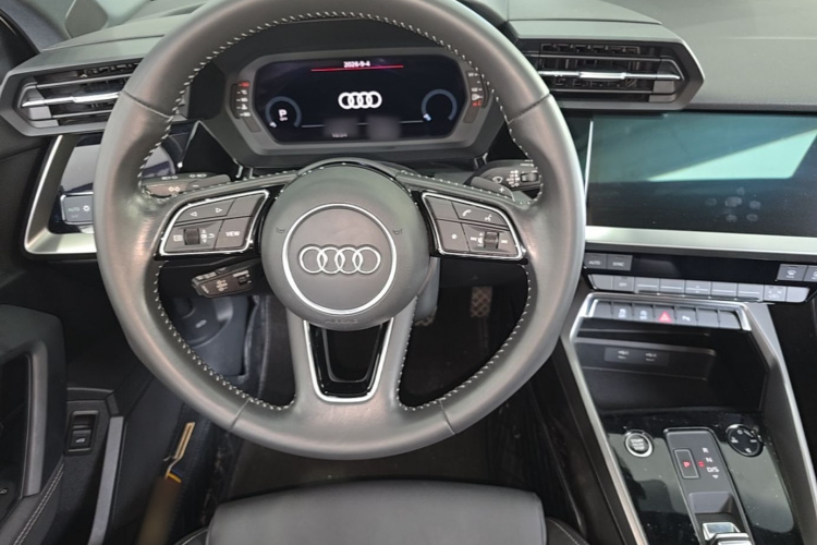 Audi A3 2022 car image #11