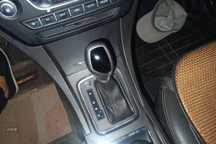 GEELY Emgrand 2017 #16 GEELY Emgrand 2017 car image #16