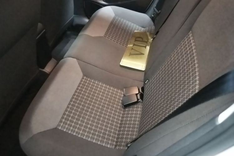 Volkswagen Polo 2017 car image #20