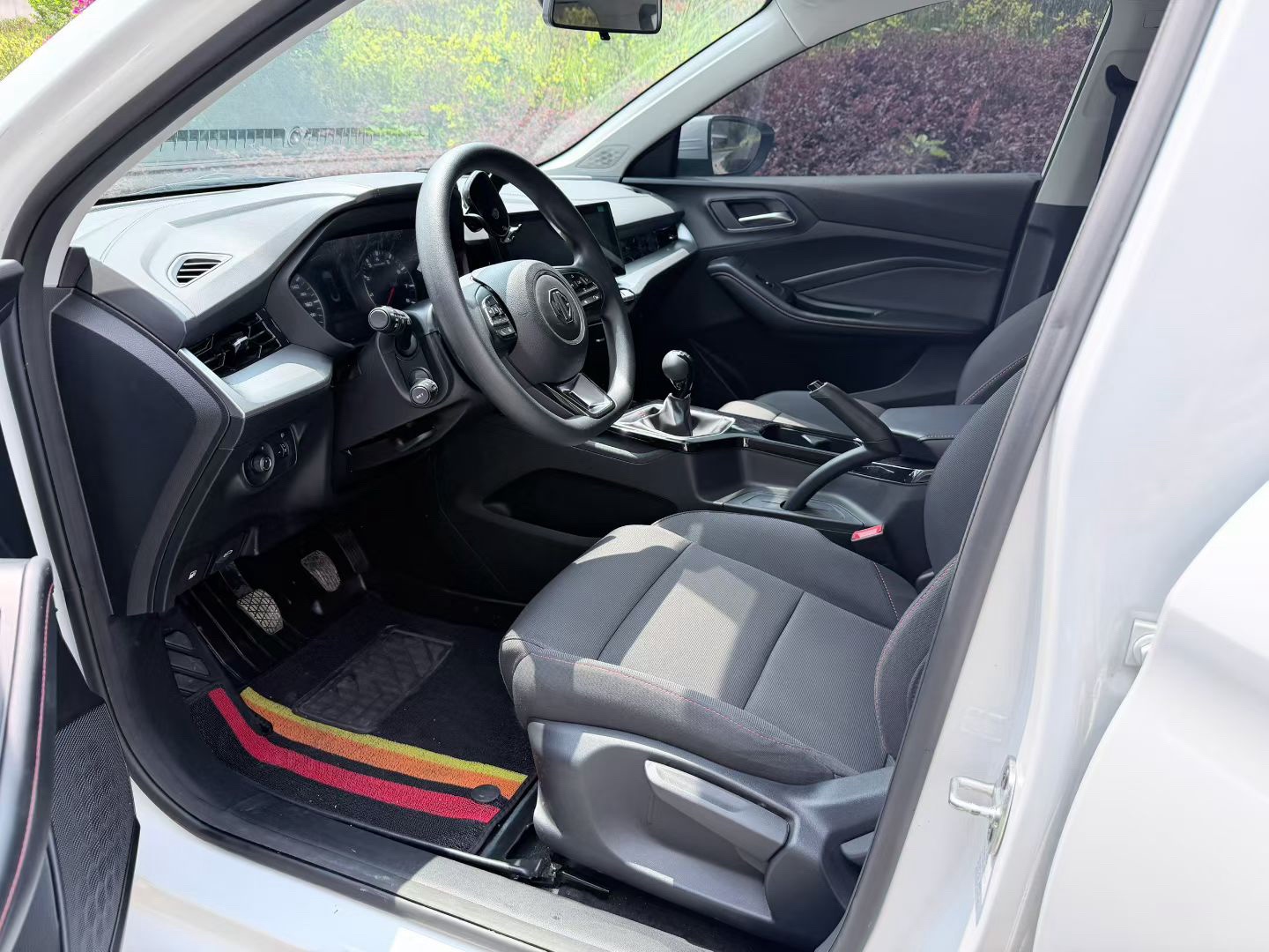 MG 5 2024 imagen de coche #8